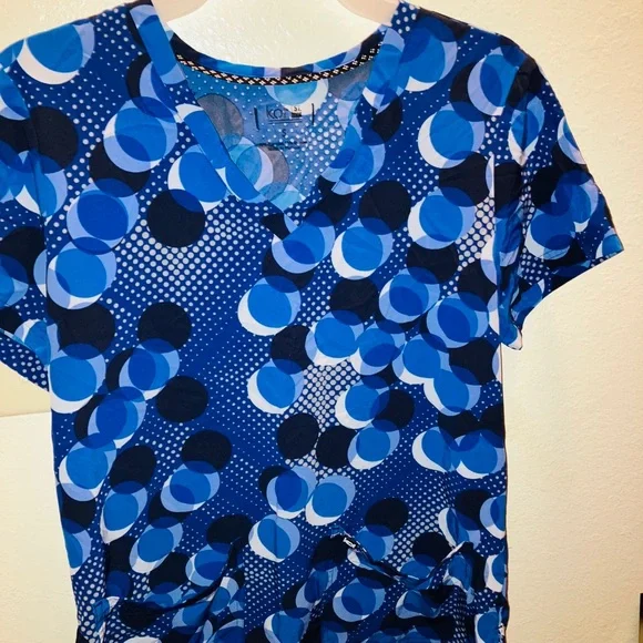 SCRUB TOPS/JACKETS - Picture 5 of 13